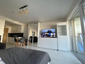 Apartamenty Kasprowicza 20 z basenem, siłownią, jacuzzi, grotą solną, saunami