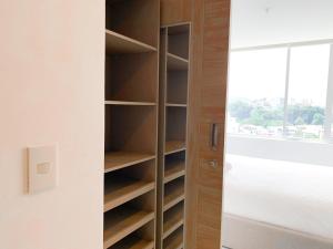 Suite de Lujo con Vista Panorámica, Piscina y Gym