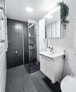 Cozy & Comfy Studio, 14 Mins from Airport, 18 Mins to City Center