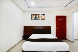 Hotel O At Home Hotel Darbar