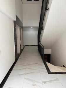 Fabio Apartment Qerret