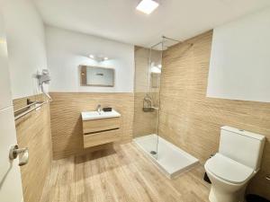 Renfe Asamblea de Madrid 02 AMCH Hospedaje