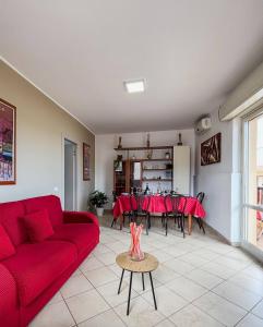 first floor lido house with terrace for exclusive use