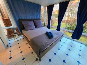 B&R Ferienhaus In der Nähe des Flughafens - 纽伦堡的施韦格