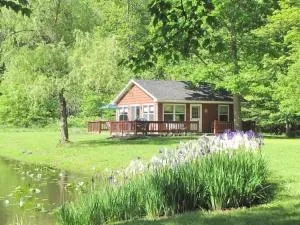 The Pond Cottage at Rustic River - Jefferson