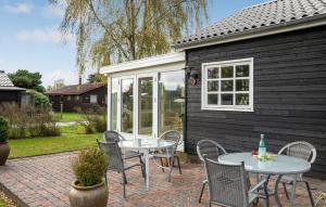 Cozy Home In Juelsminde With Wifi