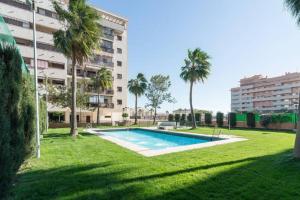 Jardines del Litoral Momas Homes - 4-звездочные отели в городе Малага