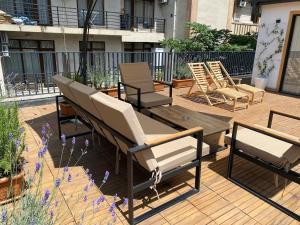 Villa with rooftop hot tub