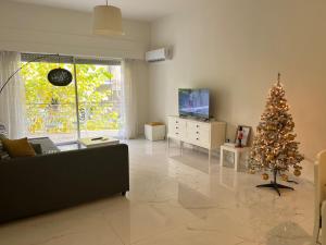 Bee Home - Apartment in Kypseli Central Athens