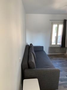 Appartements Studio lumineux proche de Paris : photos des chambres