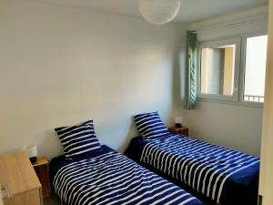 Appartements Appartement a 50 m de la mer, ideal famille : photos des chambres