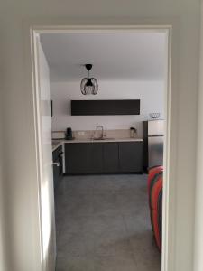 Appartement à 50 m de la mer, idéal famille