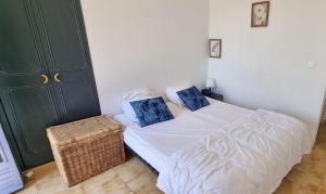 Appartement dans mas avec piscine privée sans vis a vis