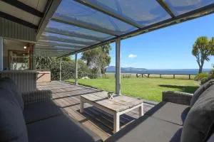 Hannah's Bay Lakefront - Rotokawa