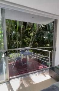 Casa White, Altos del Cacique