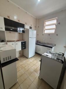 Apto 1 dorm Av Marechal Mallet Canto do Forte PG