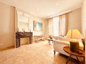 Villas A 1min d-une base nautique Maison spacieuse avec piscine : photos des chambres