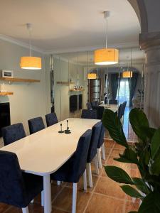 Family home with private Swimming Pool & Garden