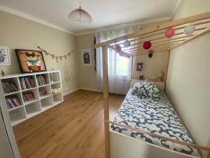 Maison de village indépendante avec grand jardin