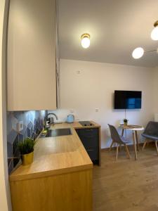 Wiktoryn 6A! 1 pokojowe mieszkanie!