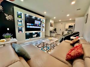 The Stylish Suite - 1BR with Free Parking