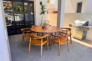 Casa Gallo, Heated Pool, Exclusive Beach & Great Location