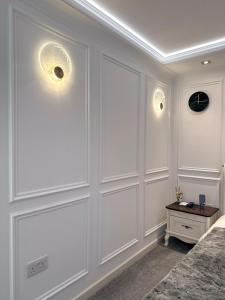 Private Bedroom in Unique Luxury House, Salford, Manchester