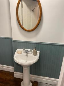 Farnagh House - En Suite Bedrooms