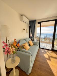 Vue mer imprenable, piscine à débordement - Cannes