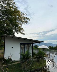 Ziwa Ecohotel Roldanillo Valle - Cabaña Mwezi