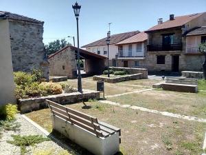 A Casa da Boa Xente VUT-OU-1329