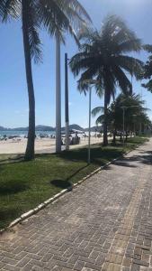 Guarujá-Apart familiar! 8min Apé Da Praia Enseadas