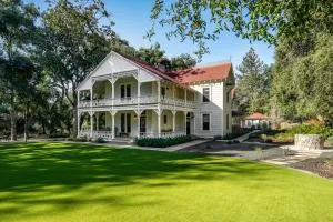 1800s Victorian Home- Halter Ranch - كينج سيتي