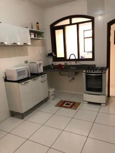 Guarujá-Apart familiar! 8min Apé Da Praia Enseadas