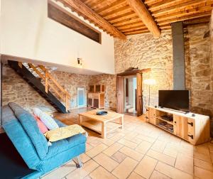 Appartements 5min baignade en riviere animaux accepte toit terrasse : photos des chambres