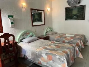 Hotel Las Flores - San Roque