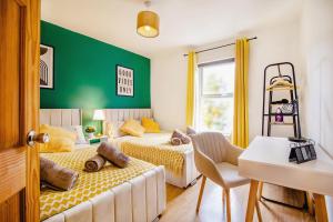 Central Urban Retreat Oasis Free Parking 13ppl