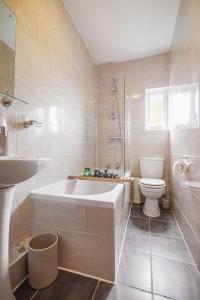 Central Urban Retreat Oasis Free Parking 13ppl