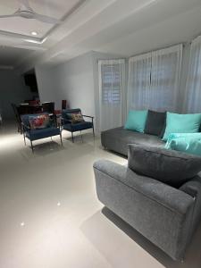 Oak Bliss- Oak Estate