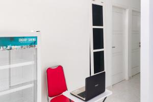 RedDoorz at Jalan Terusan Ryacudu near Exit Tol Kotabaru Lampung