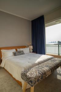 Luxury Chalet at Pearl Qatar