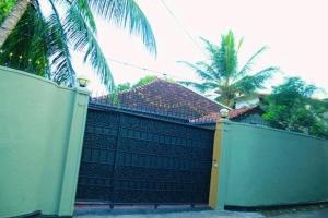 Leena Holiday Villa