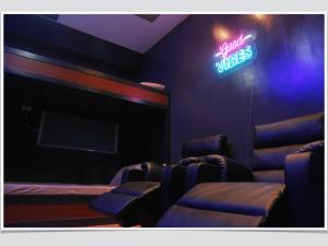 Studio unit at Quezon city trees residences