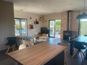 Maisons de vacances Villa in Vaison near Roman Ruins & Pool : photos des chambres