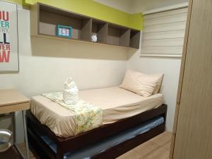 2 bedrooms cozy fully furnished condo