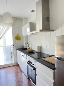 Apartamento 5min de la playa con piscina y garaje