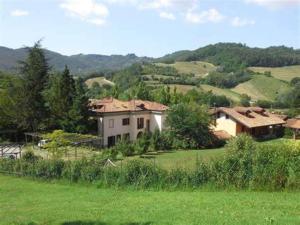 Maisons de vacances Private Garden House in Redortiers : photos des chambres