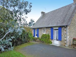 Holiday Home in Pléneuf near Sandy Beach