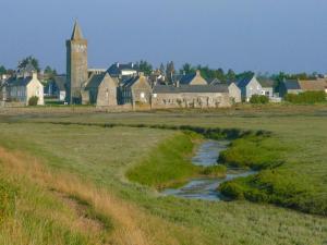 Maisons de vacances Holiday Home in Portbail near Sandy Beach : photos des chambres
