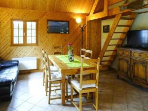 Cottage, Denneville, 150m from the sea